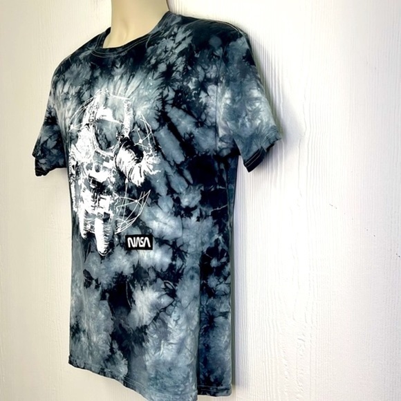 Hyper Space - Tye Dye Astronaut NASA Graphic Short Sleeve T Shirt Size Medium - Picture 5 of 9